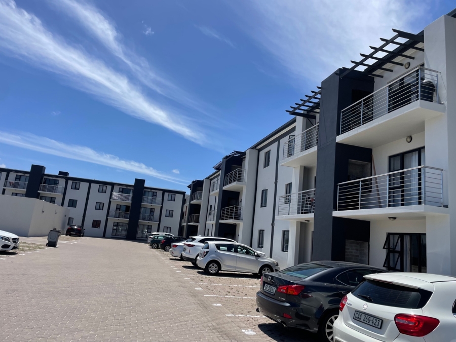 3 Bedroom Property for Sale in Parklands East Western Cape